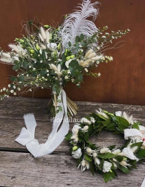 Corona di alloro con fiori + bouquet abbinato